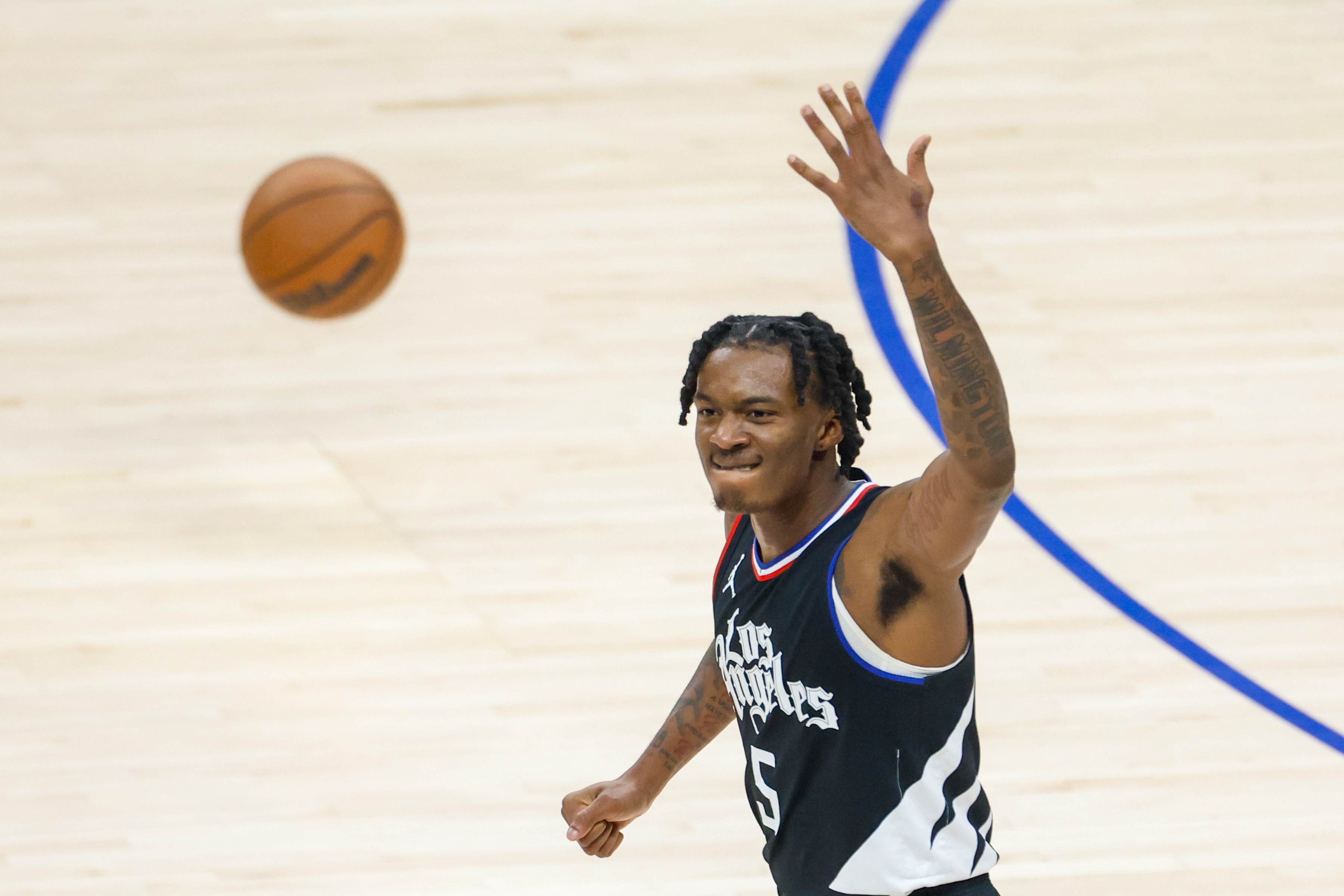 开云体育APP下载-森林狼被曝正寻求与海兰德达成续约协议