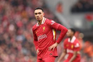 开云体育APP下载-鲁尼：能够理解阿诺德的决定，你很难拒绝像皇马这样俱乐部的邀请