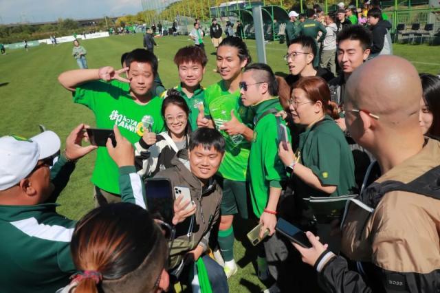 1697197662784016777.jpg bjga3.jpg